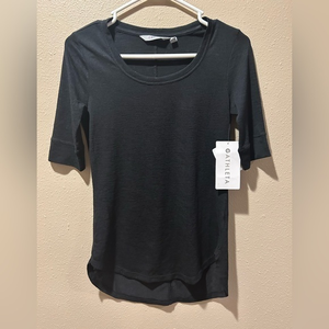 NWT Athleta Breezy Tee‎